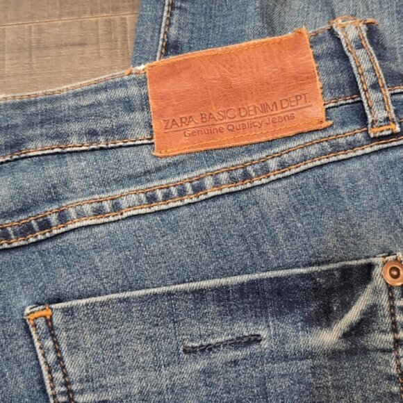 ZARA Mid Rise Skinny Fit Jeans Z1975 Basic Dept Distressed Denim Womens Size 8 - Picture 7 of 8